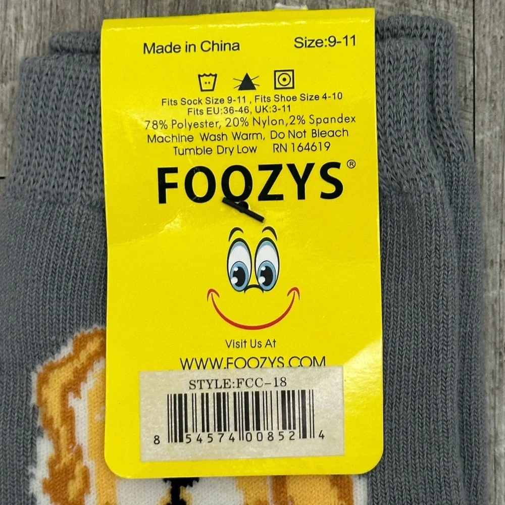 Men’s Women’s Adult Foozys Golden Retriever Dog Puppy Crew Socks Fun Pattern NWT